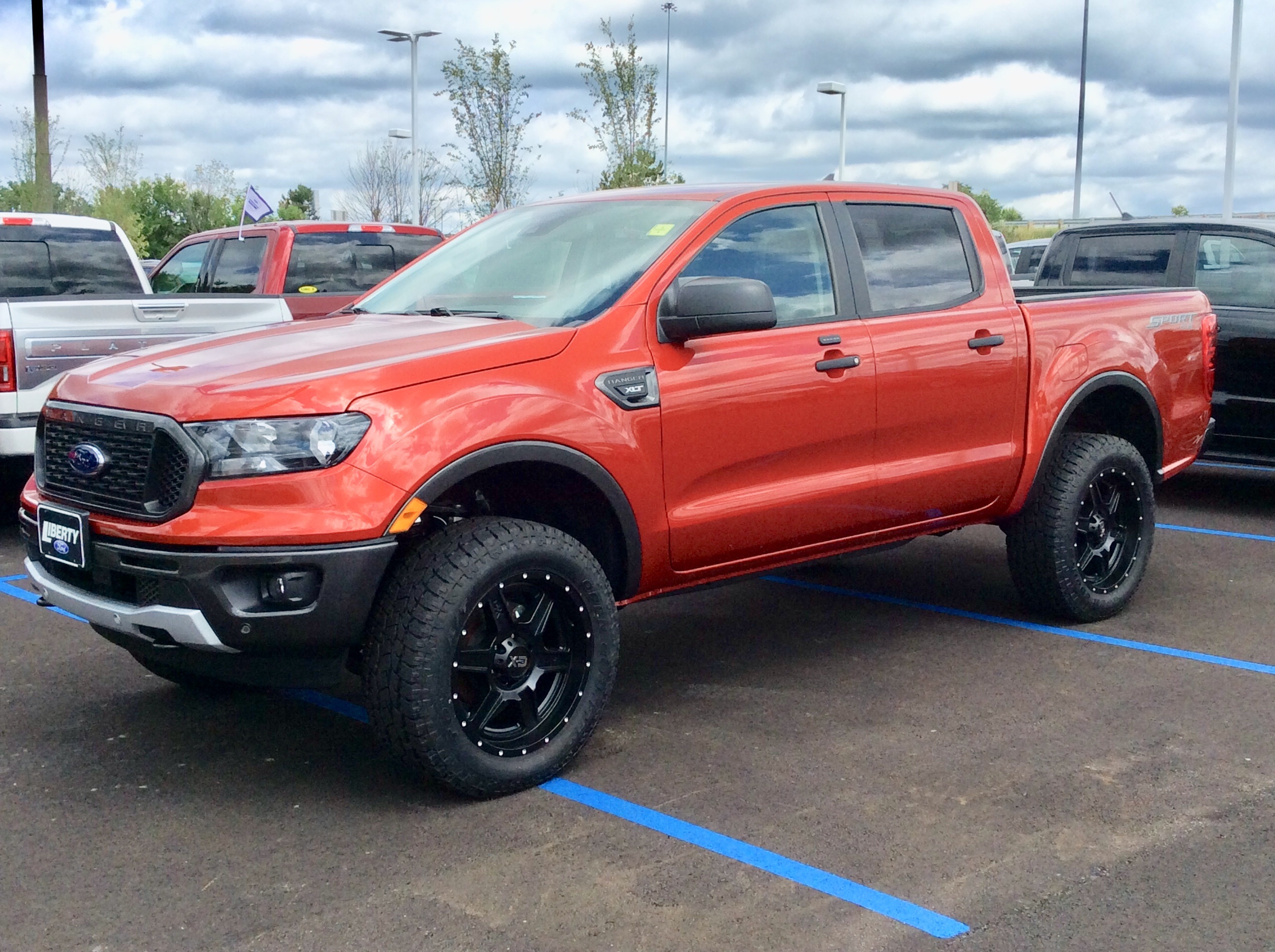 Toyota 4Runner lifted by DSI